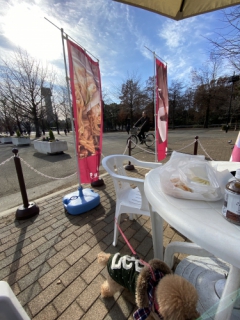 練馬の光が丘公園の売店のテーブル