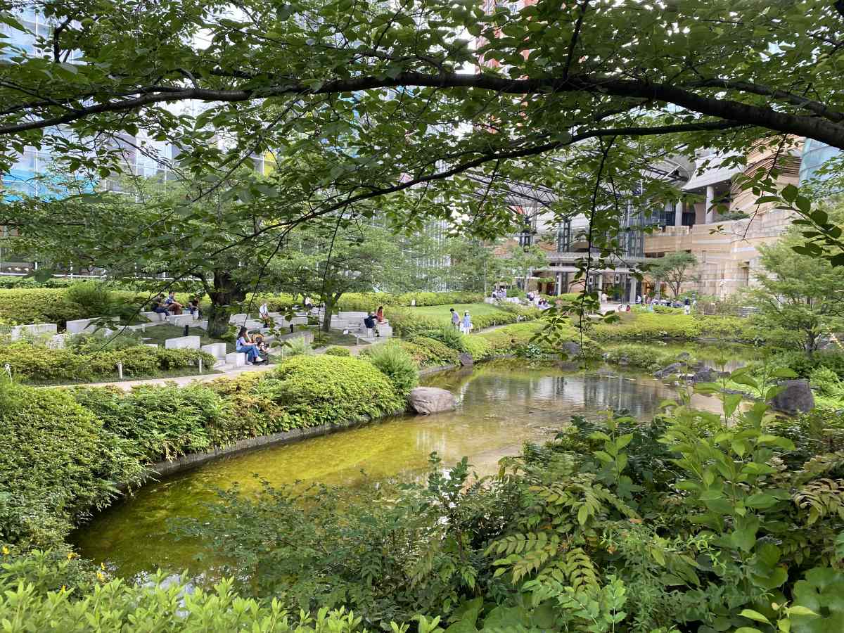 六本木ヒルズの毛利庭園