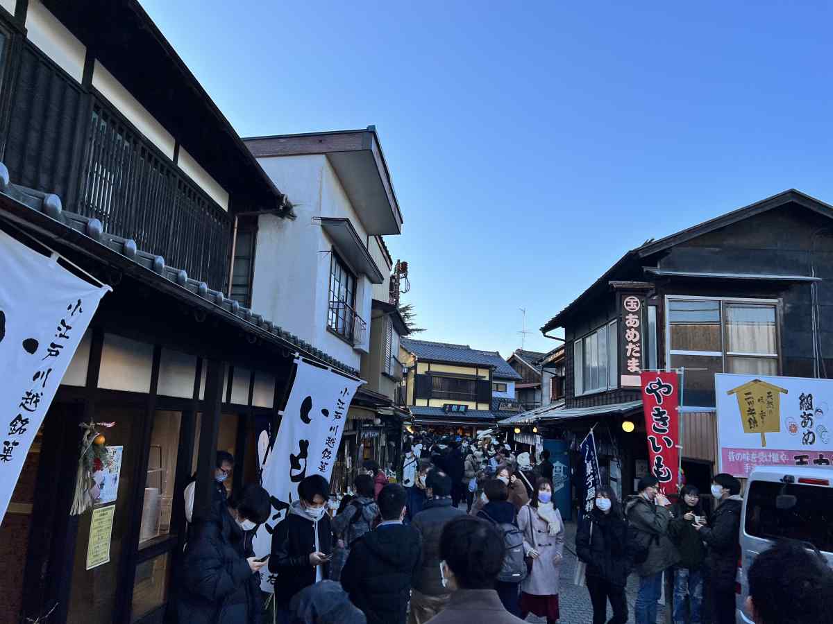 川越の「菓子屋横丁」の雰囲気