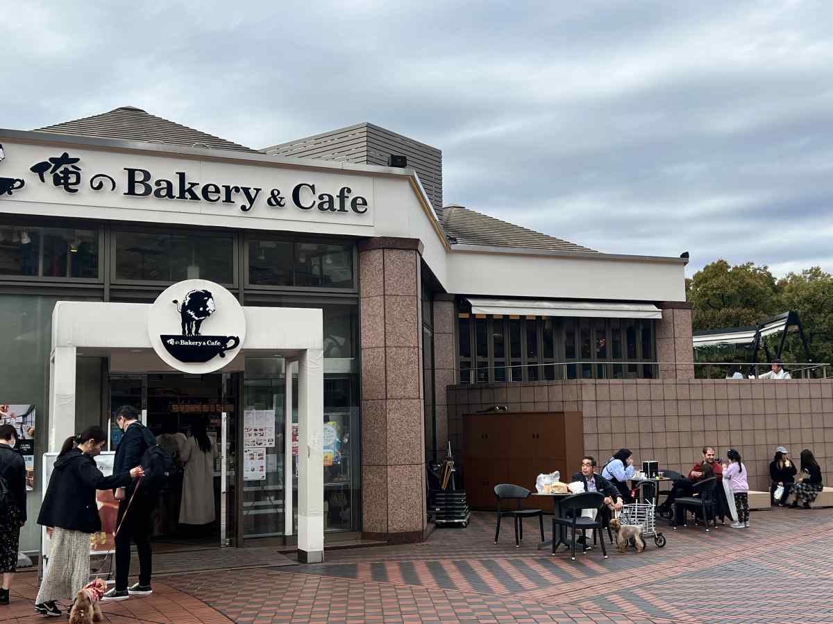 恵比寿ガーデンプレイス「俺のBakery＆Cafe」の外観